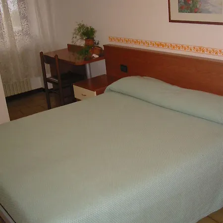 Hotell Canella Fuipiano Valle Imagna
